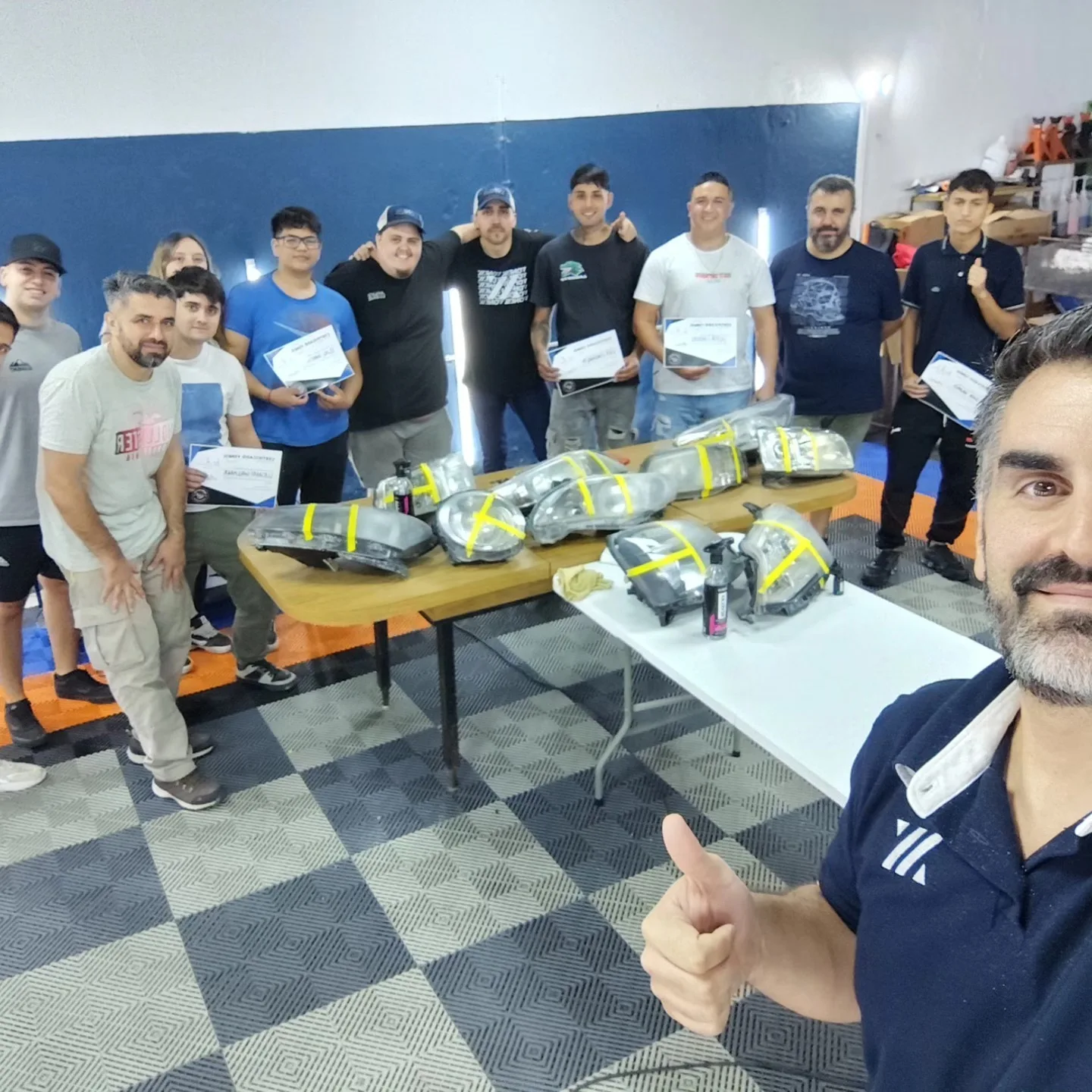 Práctica real en el taller durante el curso